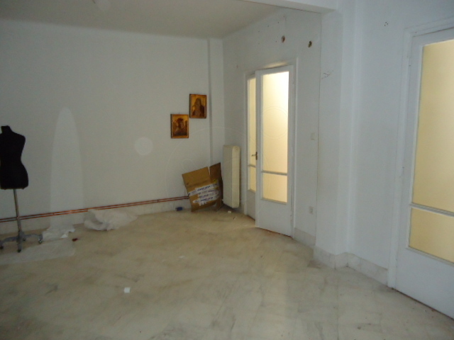 Commercial property for rent Thessaloniki (Center) Hall 210 sq.m.