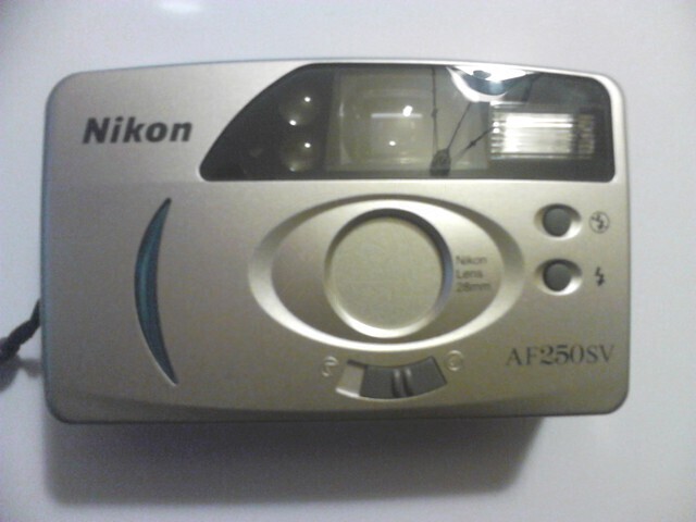 Εικόνα 1 από 4 - Φωτογραφικές μηχανές Nikon -  Βόρεια & Ανατολικά Προάστια >  Διόνυσος