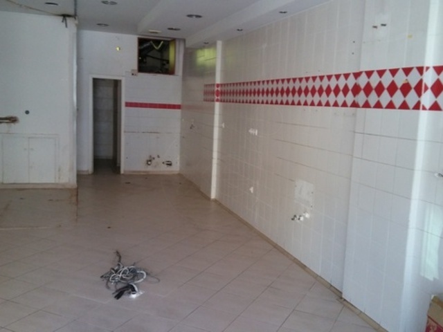 Commercial property for rent Peristeri (Bournazi) Store 90 sq.m.