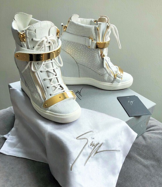 Εικόνα 1 από 3 - Giuseppe Zanotti Design White Sneakers -  Κεντρικά & Δυτικά Προάστια >  Νέα Ιωνία