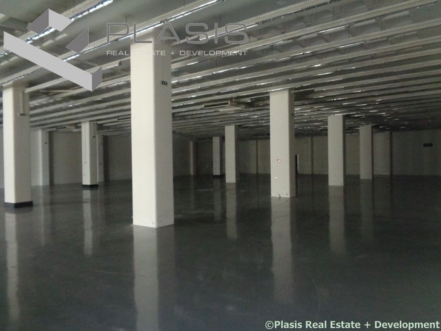 Commercial property for rent Athens (Tris Gefires) Store 6.800 sq.m.