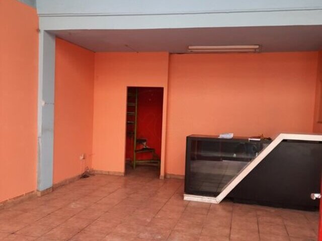 Commercial property for sale Galatsi (Karagianneika) Store 42 sq.m.