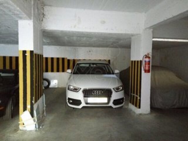 Parking for sale Marousi (Agioi Anargyroi) Underground parking 11 sq.m.