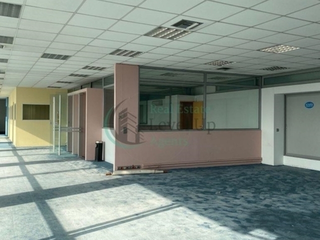 Ενοικίαση επαγγελματικού χώρου Μεταμόρφωση (Βλάχου) Γραφείο 420 τ.μ. ανακαινισμένο