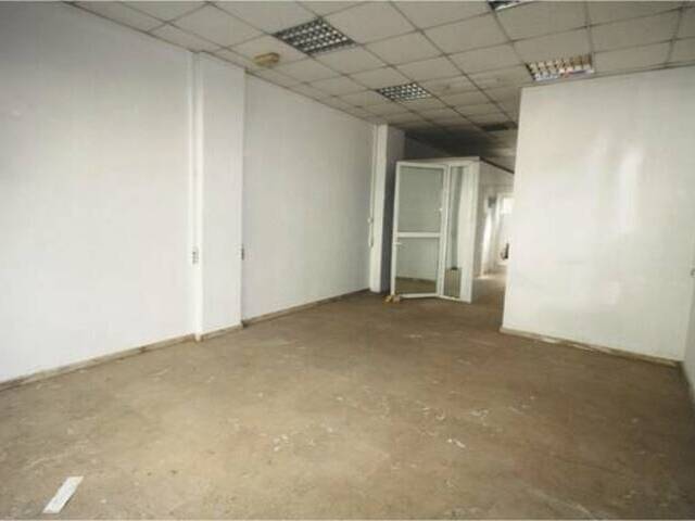 Commercial property for rent Aigio Store 44 sq.m.