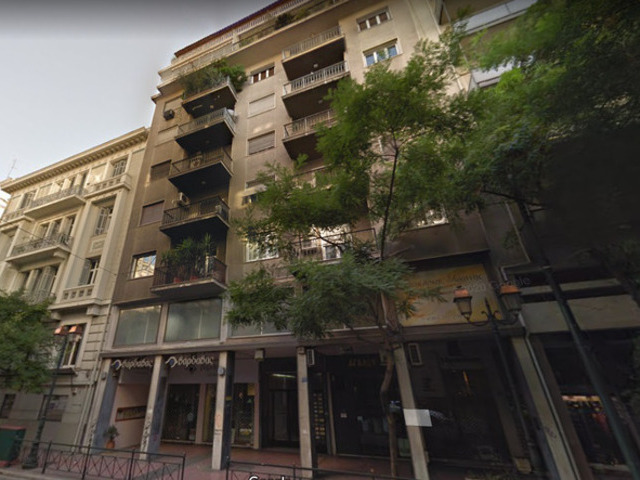 Πώληση επαγγελματικού χώρου Αθήνα (Ακαδημία) Διαμέρισμα 92 τ.μ. ανακαινισμένο