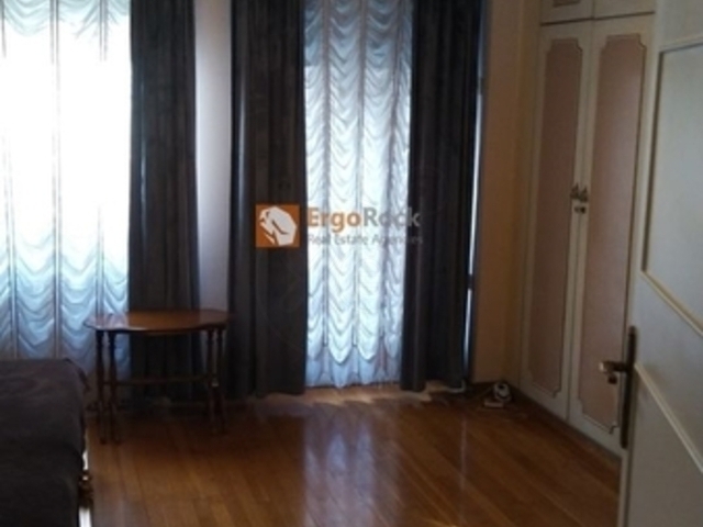 Πώληση κατοικίας Αθήνα (Κολωνάκι) Διαμέρισμα 213 τ.μ. ανακαινισμένο