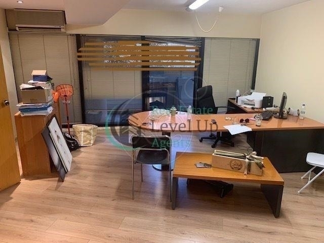Πώληση επαγγελματικού χώρου Μαρούσι (Κοκκινιά) Γραφείο 170 τ.μ. ανακαινισμένο