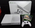 Xbox one + 8 games - Πλατεία Αμερικής