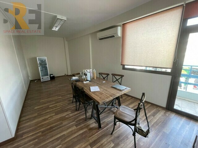 Commercial property for sale Dafni (Ymittos limits) Office 176 sq.m.