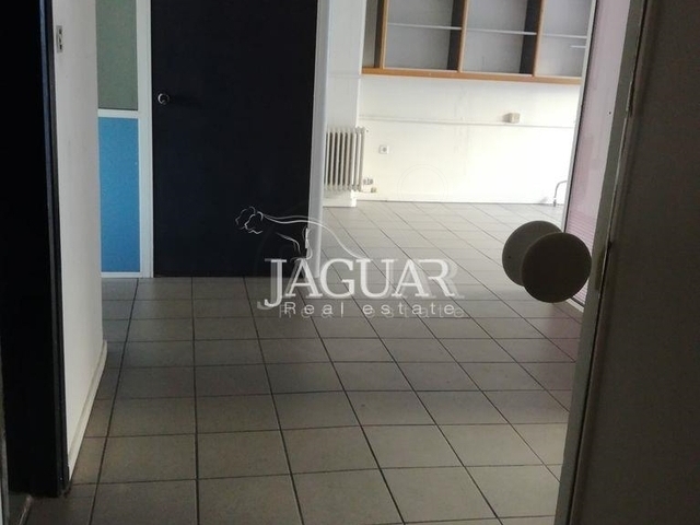 Commercial property for rent Athens (Exarcheia) Office 118 sq.m.