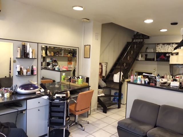 Commercial property for sale Athens (Gyzi) Store 29 sq.m. renovated