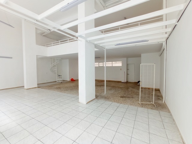 Commercial property for sale Athens (Tris Gefires) Store 108 sq.m.
