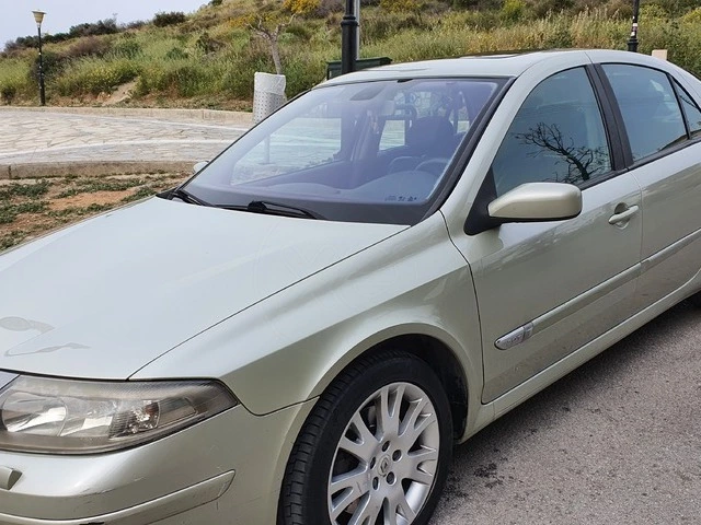 RENAULT LAGUNA Dynamique