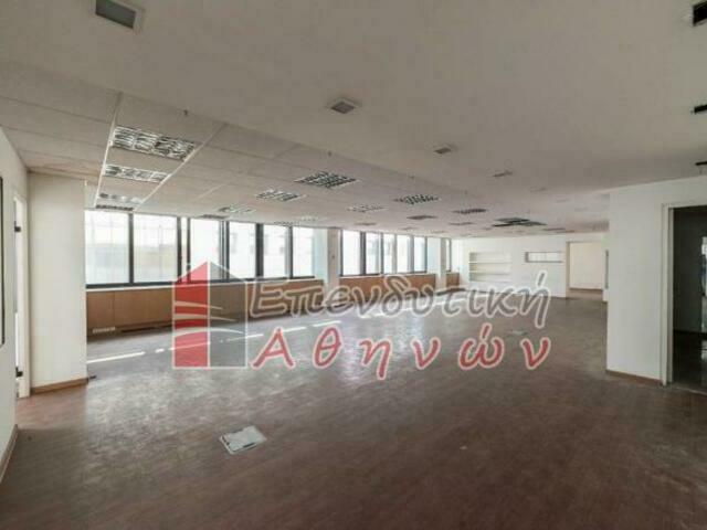 Commercial property for rent Athens (Center) Office 1.000 sq.m. renovated