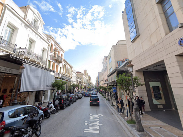 Commercial property for rent Patras Building 850 sq.m.