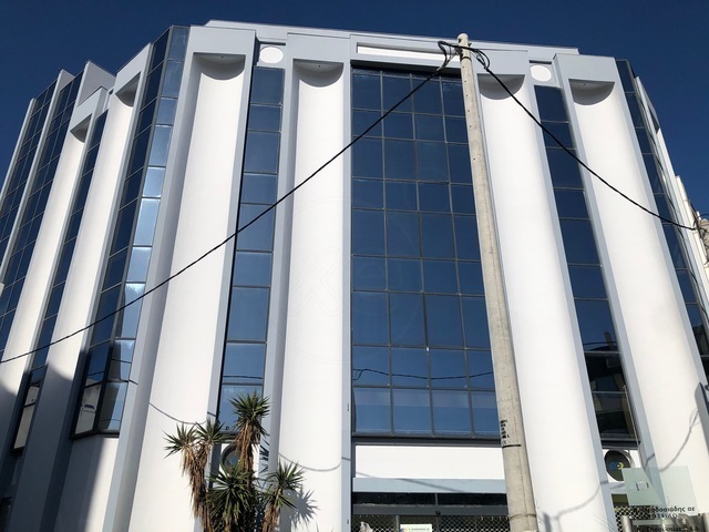 Propiedades comerciales en alquiler El Pireo (Kentrikos Limenas) Edificio 2.751 m²