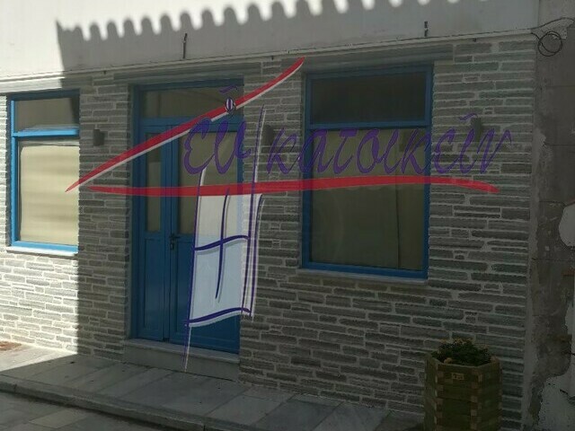 Commercial property for sale Ormos Korthiou Store 95 sq.m. newly built