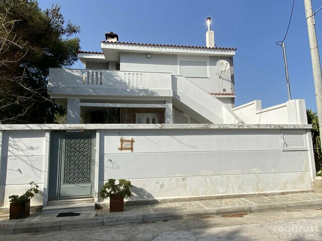 Detached houses - Anthousa