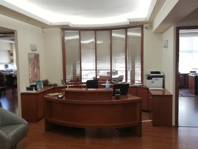 Ενοικίαση επαγγελματικού χώρου Πειραιάς (Κέντρο) Γραφείο 150 τ.μ.
