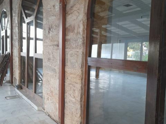 Commercial property for rent Penteli Store 330 sq.m.