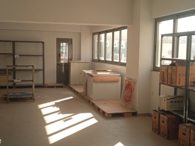 Commercial property for rent Pireas (Hippodamia Square) Storage Unit 253 sq.m.