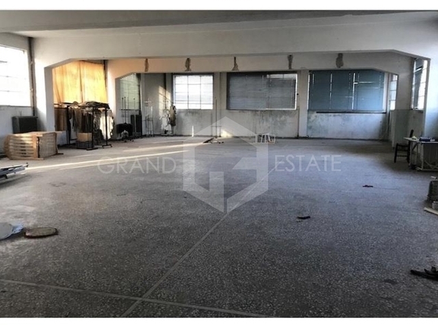 Commercial property for rent Heraklion (Center) Hall 1.120 sq.m.