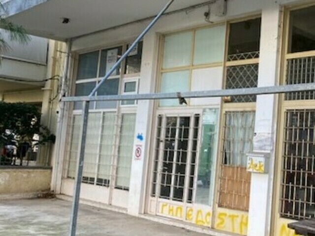 Commercial property for rent Nea Erythraia (Ethnikiston kai Anapiron Polemou) Store 80 sq.m.