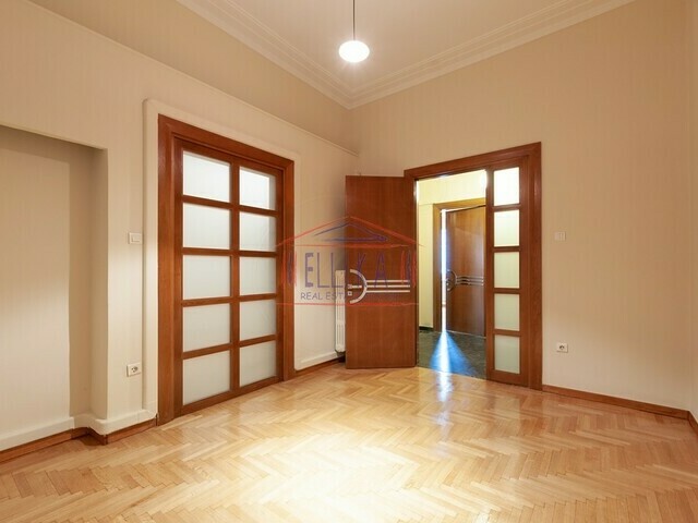 Commercial property for rent Athens (Kolonaki) Office 133 sq.m.
