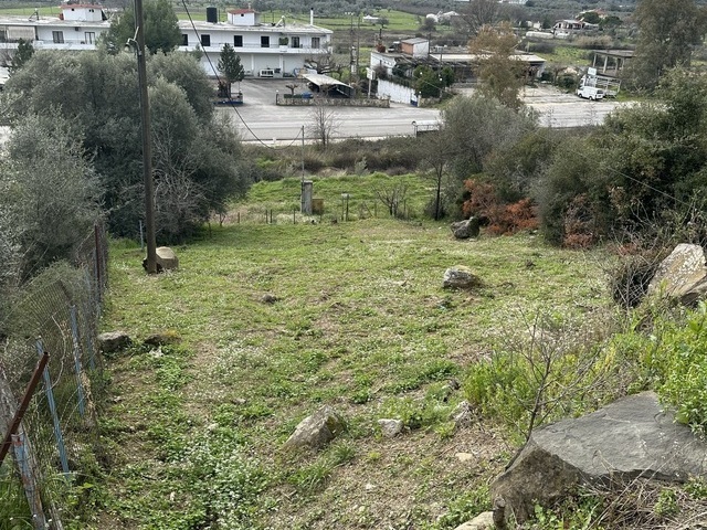 Πώληση γης Αμφιθέα Οικόπεδο 332 τ.μ.
