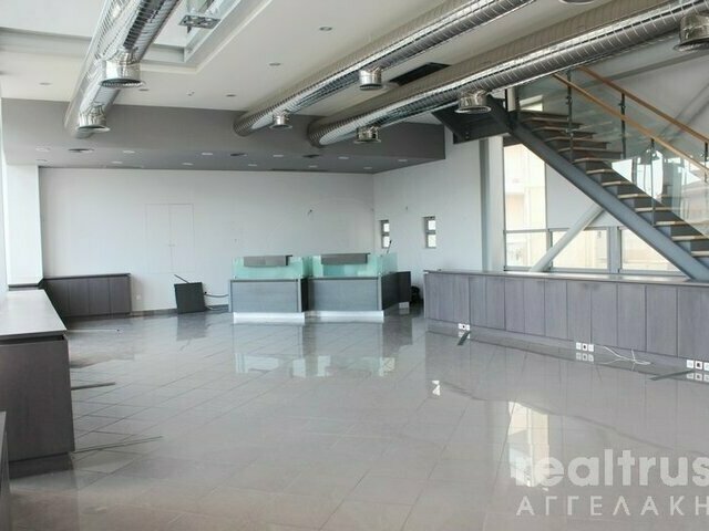 Commercial property for sale Municipality of Pallini (Center) Store 340 sq.m.