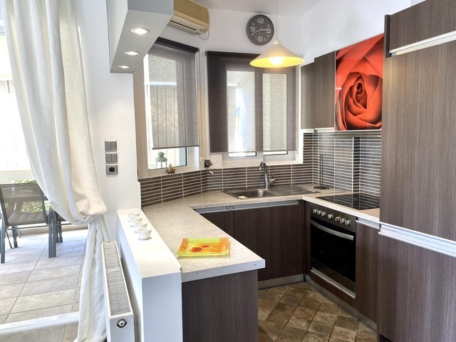 Home for rent Porto Rafti Maisonette 90 sq.m. furnished renovated