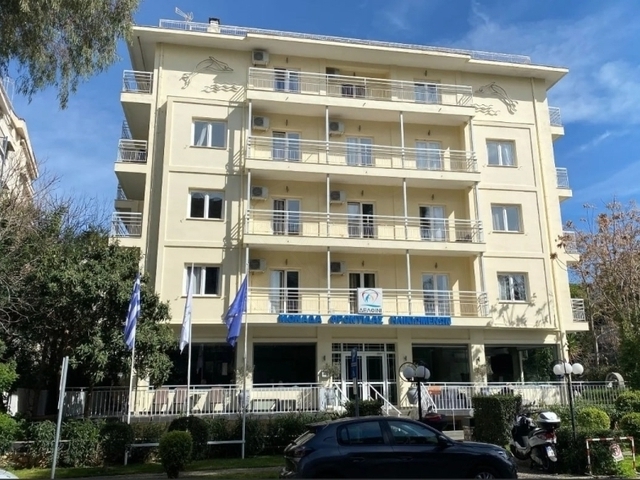 Commercial property for sale Glyfada (Center) Building 1.776 sq.m. renovated