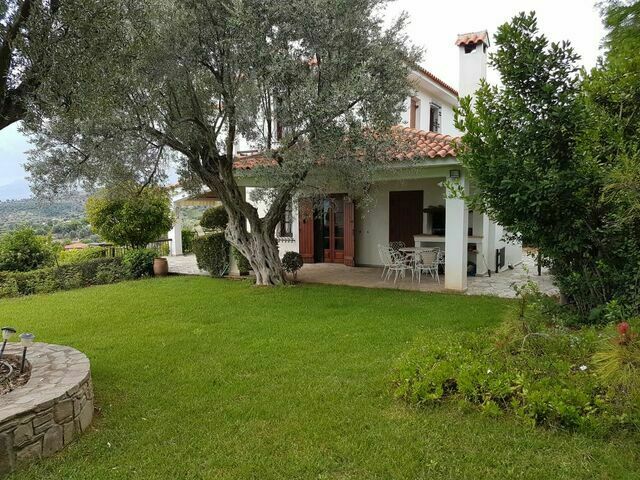 Home for sale Amarynthos Detached House 267 sq.m.