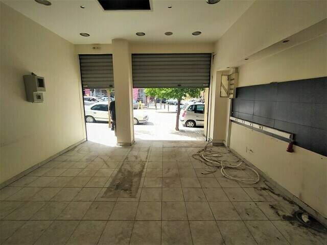 Commercial property for sale Vyronas (Agora) Store 40 sq.m.
