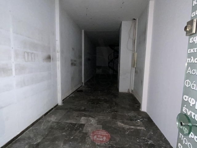 Commercial property for rent Athens (Kaniggos Square) Store 80 sq.m.