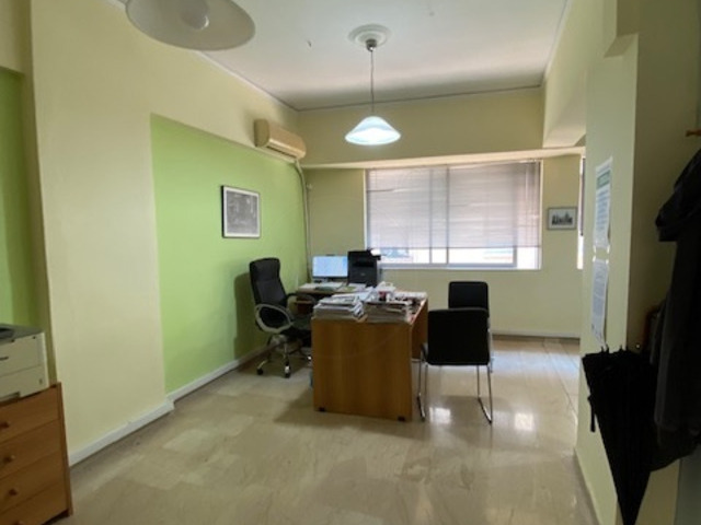 Commercial property for rent Agrinio Office 52 sq.m.