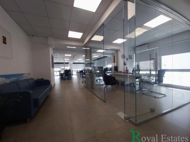 Commercial property for rent Kallithea (Center) Office 500 sq.m. renovated