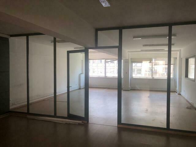 Commercial property for rent Athens (Kaniggos Square) Office 240 sq.m.