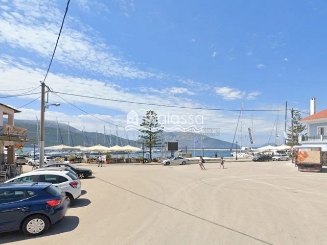 Commercial property for rent Sami Store 91 sq.m.