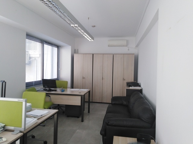 Ενοικίαση επαγγελματικού χώρου Αθήνα (Κέντρο) Γραφείο 30 τ.μ.