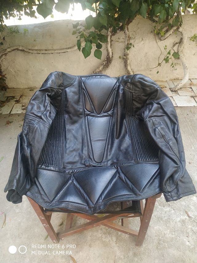 Εικόνα 1 από 6 - Μπουφάν Ανδρικό -  Υπόλοιπο Πειραιά >  Μοσχάτο