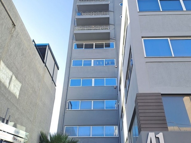 Commercial property for rent Pireas (Central Port) Office 140 sq.m.