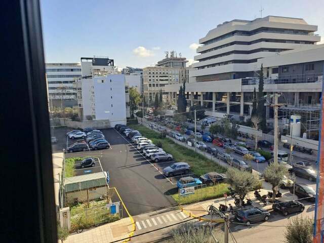 Commercial property for sale Kallithea (Chrysaki) Building 1.300 sq.m. newly built