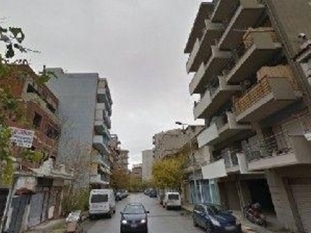 Πώληση επαγγελματικού χώρου Θεσσαλονίκη (Ξηροκρήνη) Κτίριο 500 τ.μ.