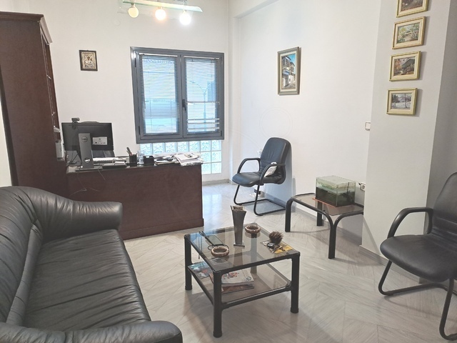 Commercial property for rent Trikala Office 53 sq.m. furnished