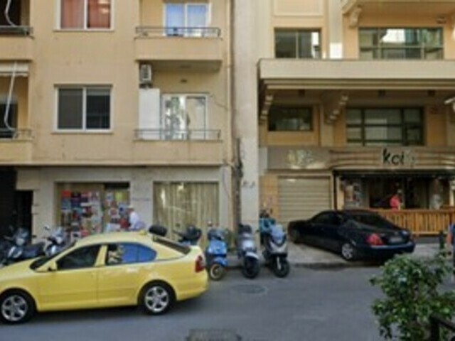 Πώληση επαγγελματικού χώρου Αθήνα (Σύνταγμα) Κατάστημα 215 τ.μ. ανακαινισμένο