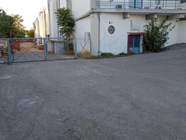 Commercial property for rent Acharnes (Lathea) Industrial space 1.250 sq.m.