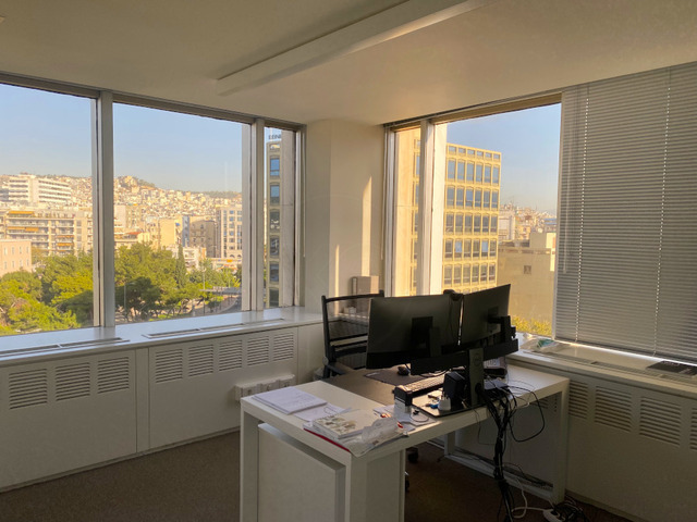 Πώληση επαγγελματικού χώρου Αθήνα (Ιπποκράτειο) Γραφείο 177 τ.μ. ανακαινισμένο