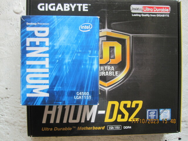 Εικόνα 1 από 9 - Gigabyte Η110Μ-DS2+Pentium Dual Core G4560 -  Εμπορικό Τρίγωνο - Πλάκα >  Σύνταγμα